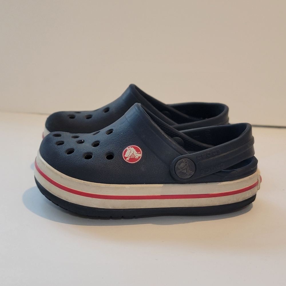 Crocs kids 6 Red white blue crocs kids slides shoes water shoes size 6 C6